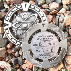 AmErICaN CaCHEr - The Chemistry of Geocaching - Antique Silver Geomedal Geocoin