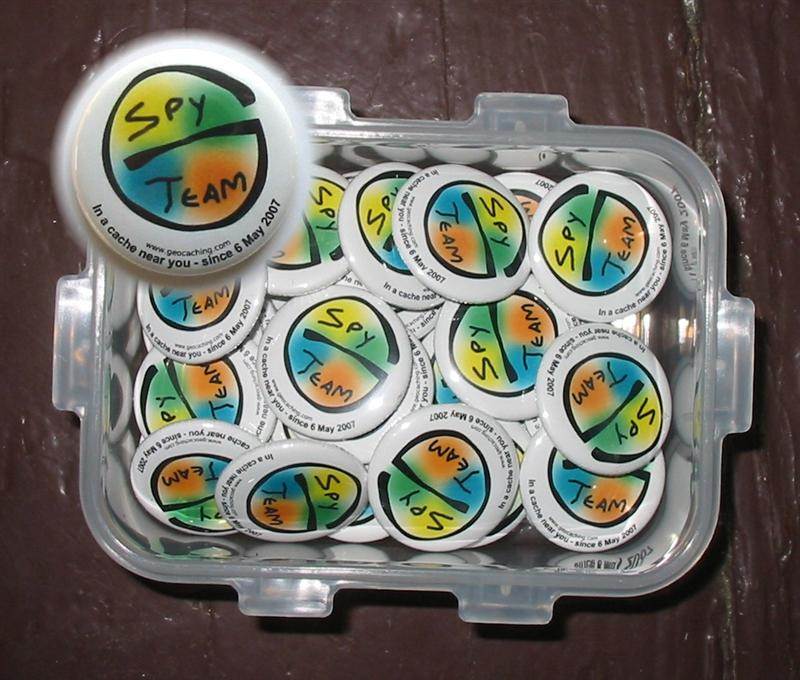 [Picture of Custom Geocaching Buttons]