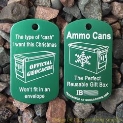 Christmas Cache Trackable Dog Tag (Green)